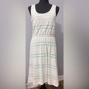 Maurice’s white lace/ mint green lining